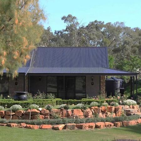 Shiraz Cottage - A Vineyard Retreat In Barossa Valley Rowland Flat Exteriér fotografie